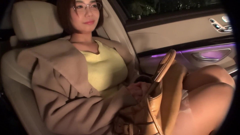 DIP Japan: Private Shooting Documentary! Big-breasted Wife Goes Crazy with Pussy Juice...