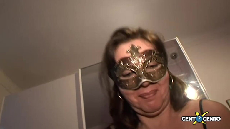 CentoXCento Italia: Attenzione... Siamo in Calore! (film Completo Centoxcento)