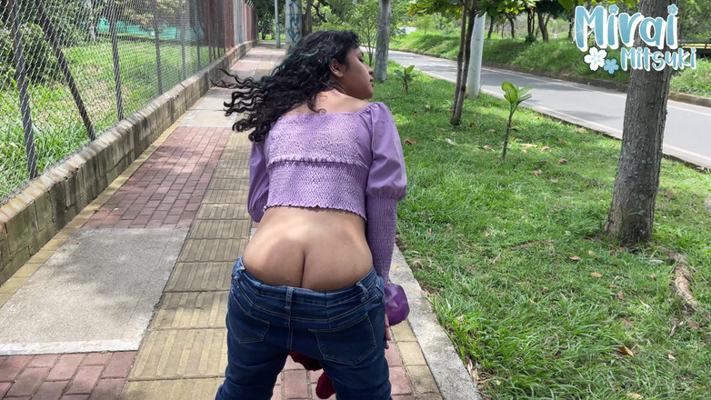 Mirai: у дупу в парку