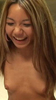 Asian teen gives perfect handjob