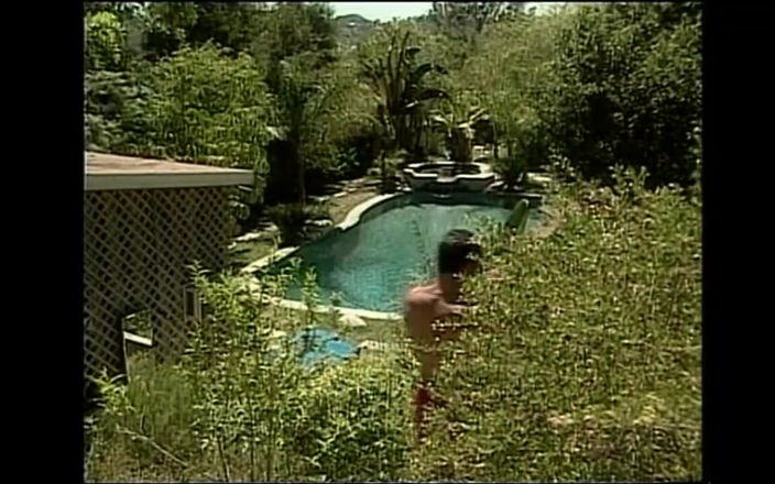 MMV films - The Original: Nhân viên cứu hộ trẻ tuyệt vời với âm hộ đầy lông...