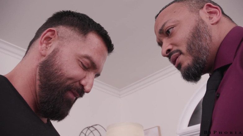 Bi Phoria: Biphoria - Tattooed Hunk Wants His Neighbour's Big D, Fucks Wife...