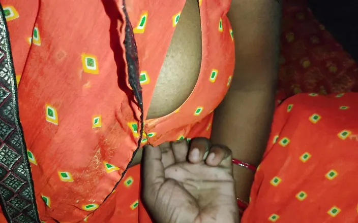 Hast matthun: Husband Fingering Desi Wife
