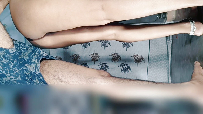 Rakul008: Chica india emocionada por follar de pie amante follando virgen...