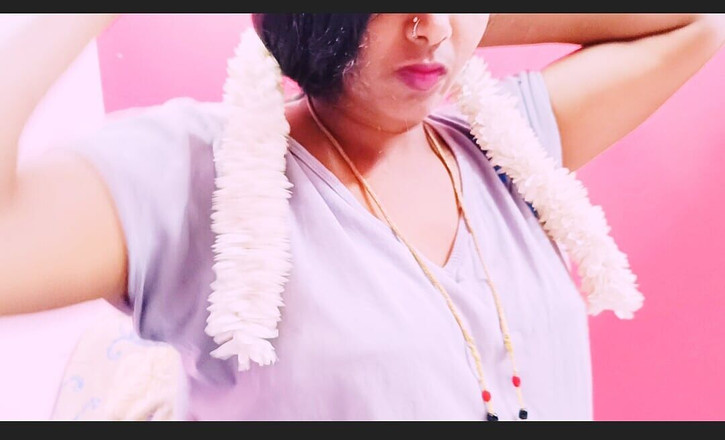 Telugu honey lips: ダーティ・ハスベンド、美しくセクシーな妻、インドカップル、テルグ語のエッチトーク。