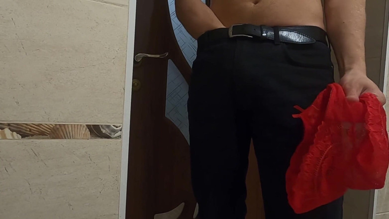 Salvador Grant: The nurse left me her red panties and i finished...