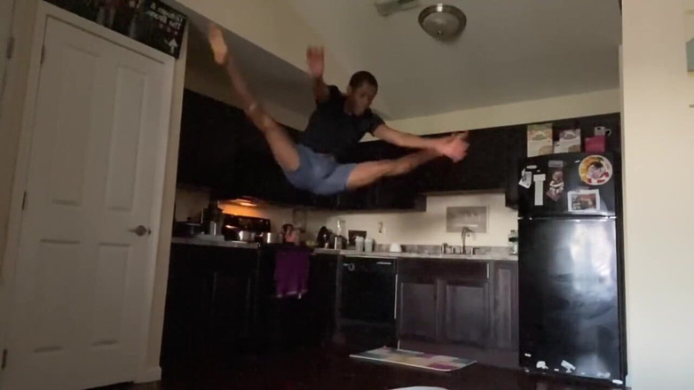 Karma Rainbow Smith D: Aşısız