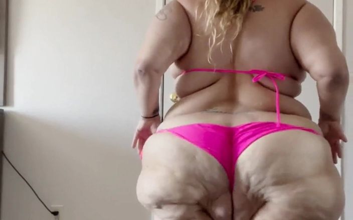 Big beautiful BBC sluts: Sexk ateşli bikiniyle büyük götümü sallıyor