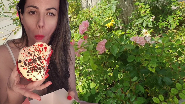 annikarain: सौतेली मम्मी Sweet Treat