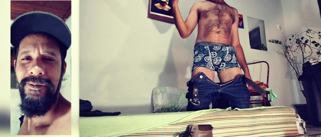 Stink HairyMale: 청바지에 정액