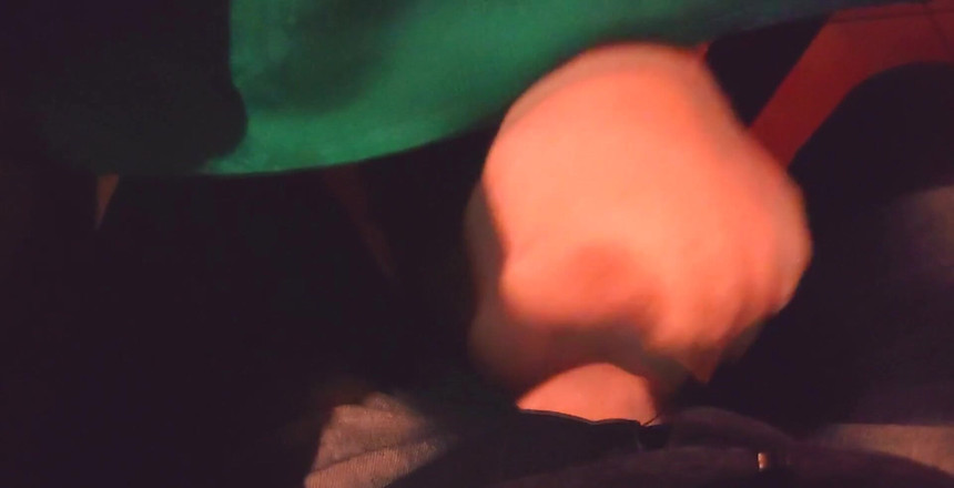 Mistress Redix: Byl jsem na zasloužené dovolené a nohama škádlím svého otroka pod...