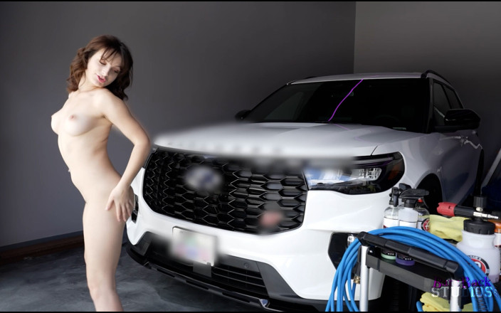 Bare Back Studios: Evie Christian seule avec ma belle-fille