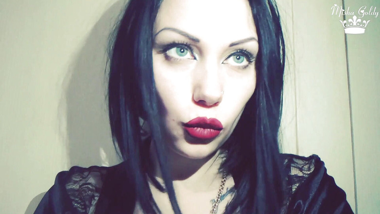 Goddess Misha Goldy: Bibir semula jadi yang sempurna