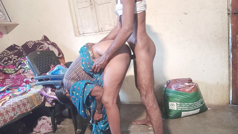 couple_Love7: 阿姨操年轻男孩狗式重口味大屁股大鲍勃