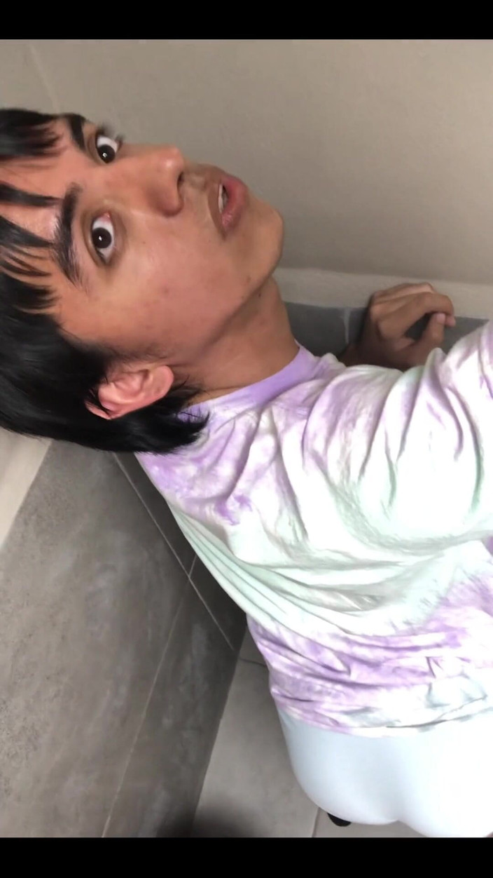 Miguelo Sanz: Joi, Ziua Liberă! Hai să ieșim și să ne distrăm în toate...