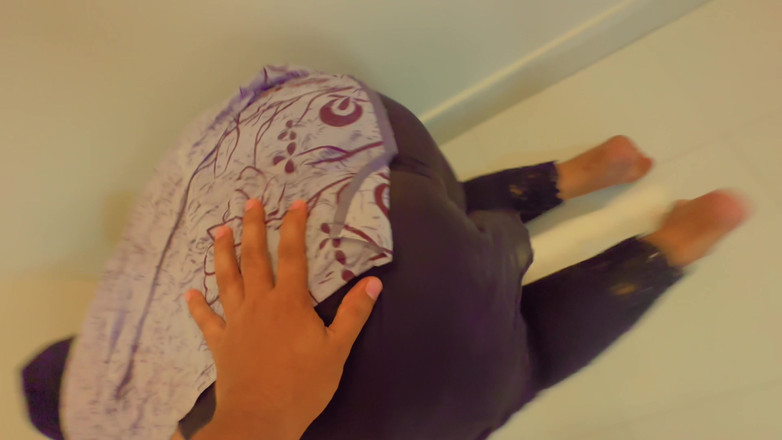 Aria Mia: Настоящие шлюшки из кокосового кокоса готовят