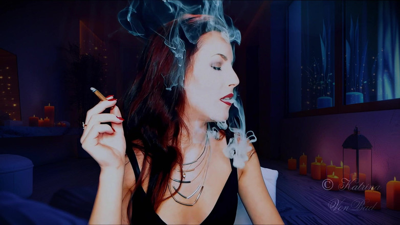 KatrinaVonBad: * Krim, asap dan air mata *