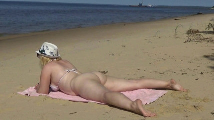 StrongSrg: Acquaintance a MILF 2-came Back to Fucking