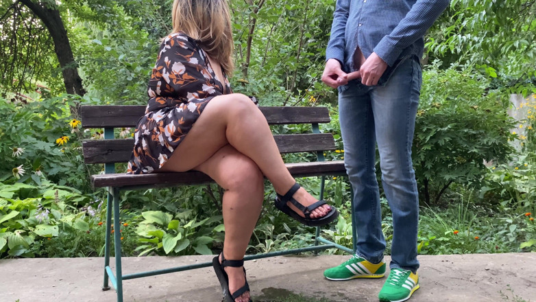 OurFetishLife: Stepmom let her stepson piss on her gorgeous legs