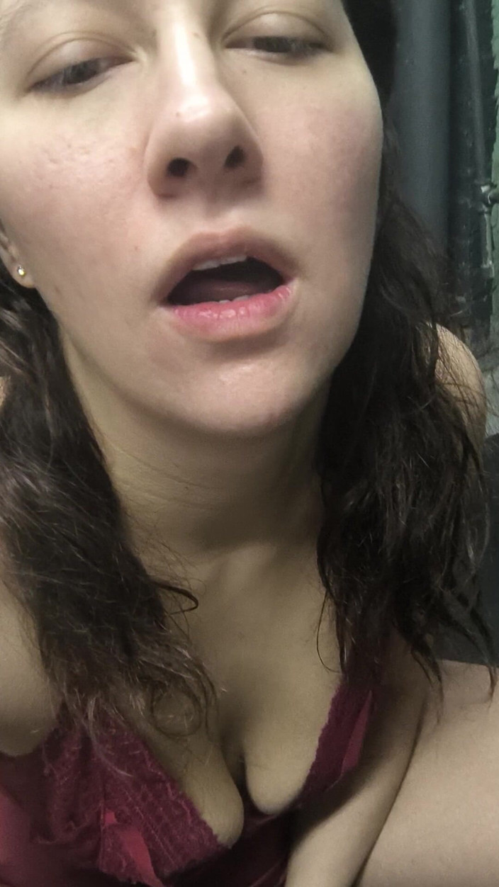 Sxylyss: 모든 자연 딜도