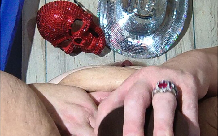 HerculesnVENUS: These Are the Days of Our Lives When the Cum...