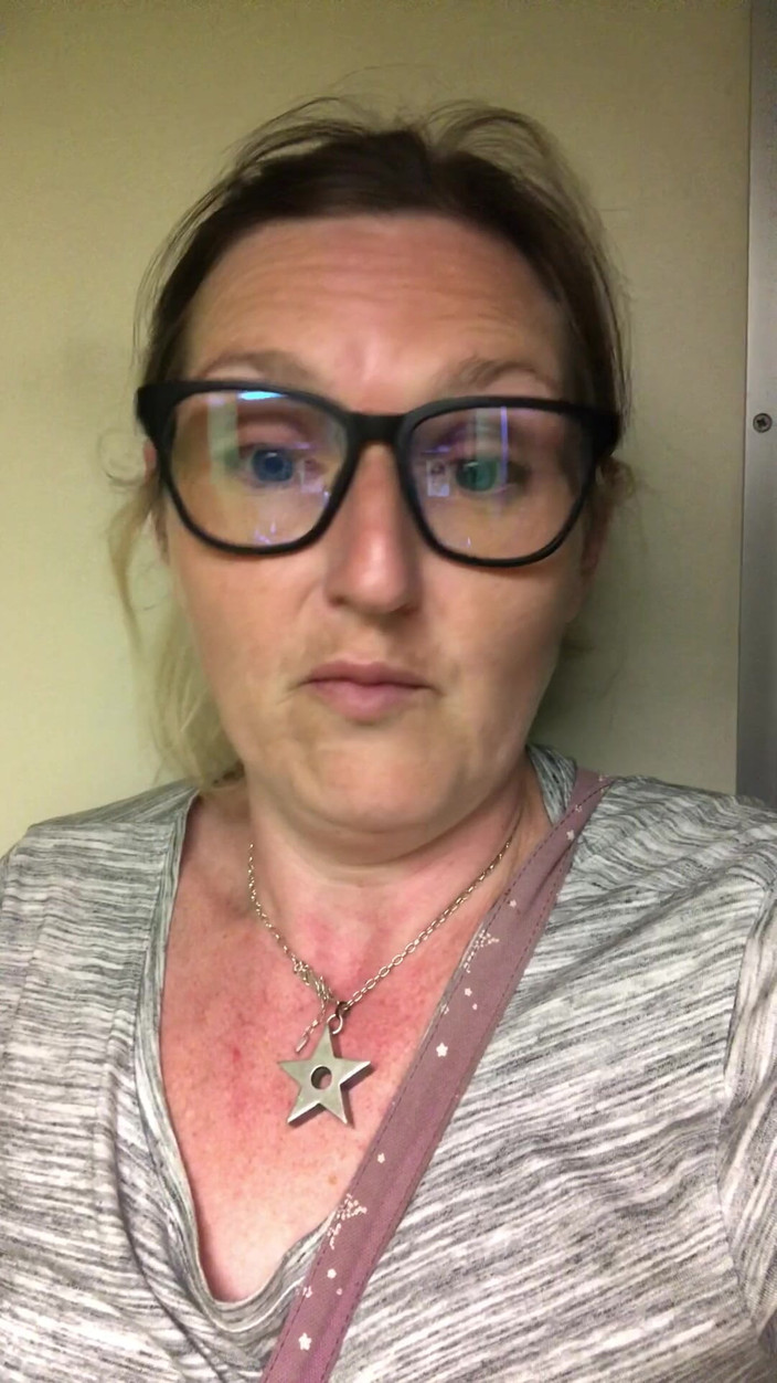 Pissing Paradise: Đi tiểu trên máy bay, tàu hỏa &amp; ô tô - đi tiểu khổng...