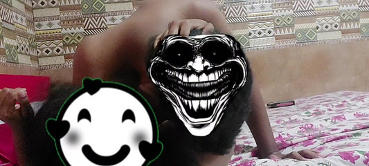 Yours_Pooja69: Nevlastní sestra se právě rozešla a chtěla podporu, tak jsem...