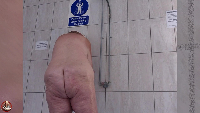 Uk Joolz: Seifige dusche