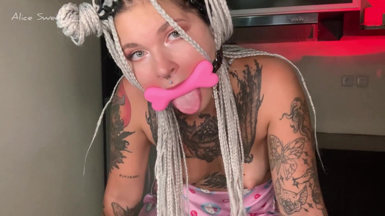 Sinister Sis: Spit fetish leg shaking orgasm