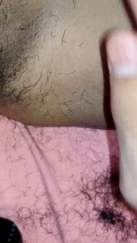 This Is What Happens When You Ask Your Husband to Help You Remove the Hair Around the Pussy