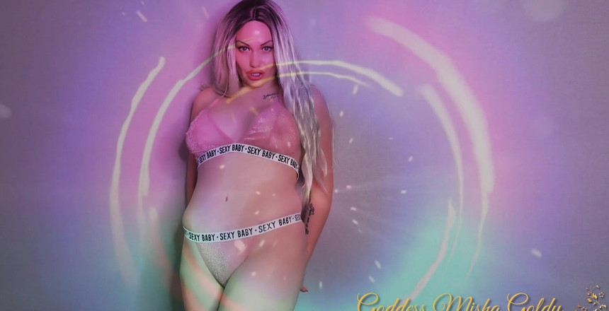 Goddess Misha Goldy: Dari hari ini saya akan memiliki minda awak. Ia sangat...