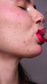 Verführung mit rotem lippenstift
