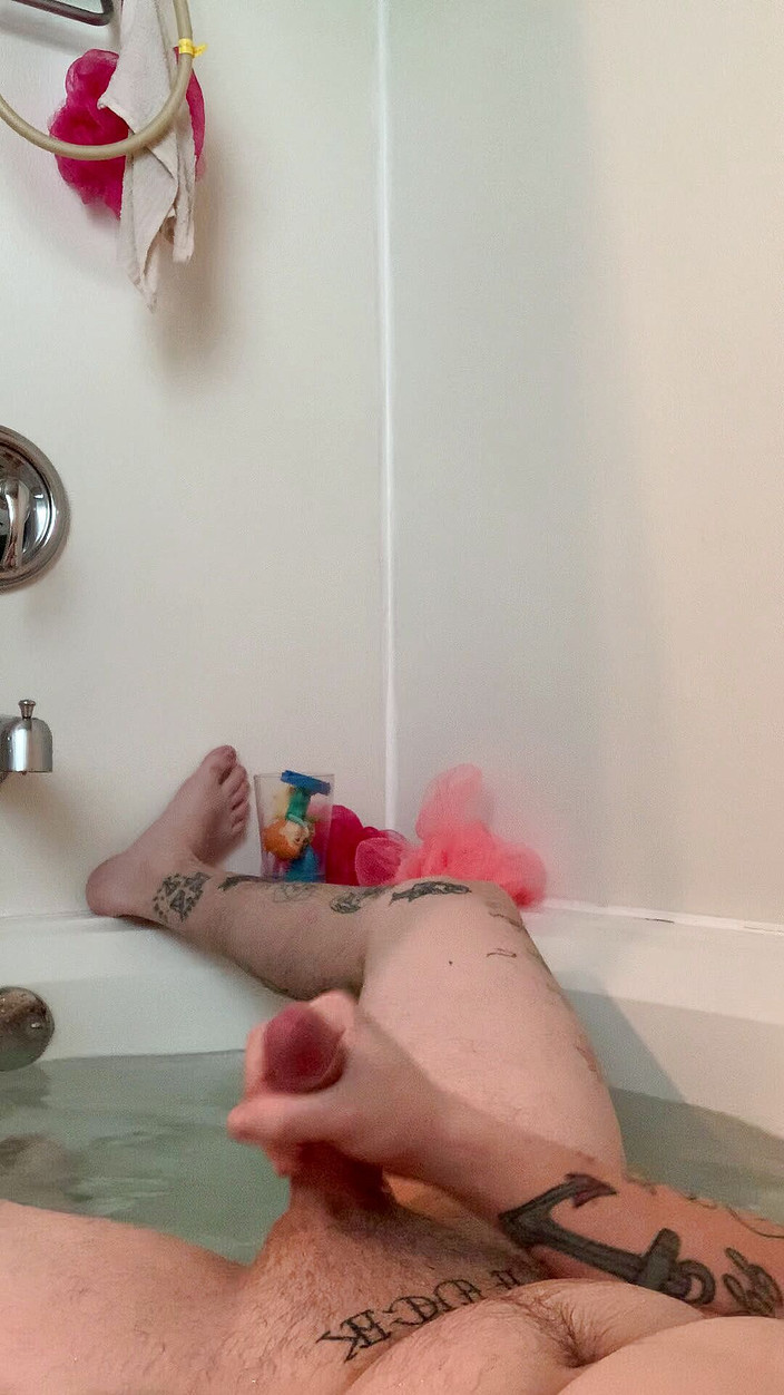 Ryan Thomas: Grote pik schiet dikke lading