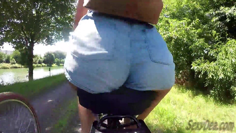 King of datass: Sexydea Booty on Tour