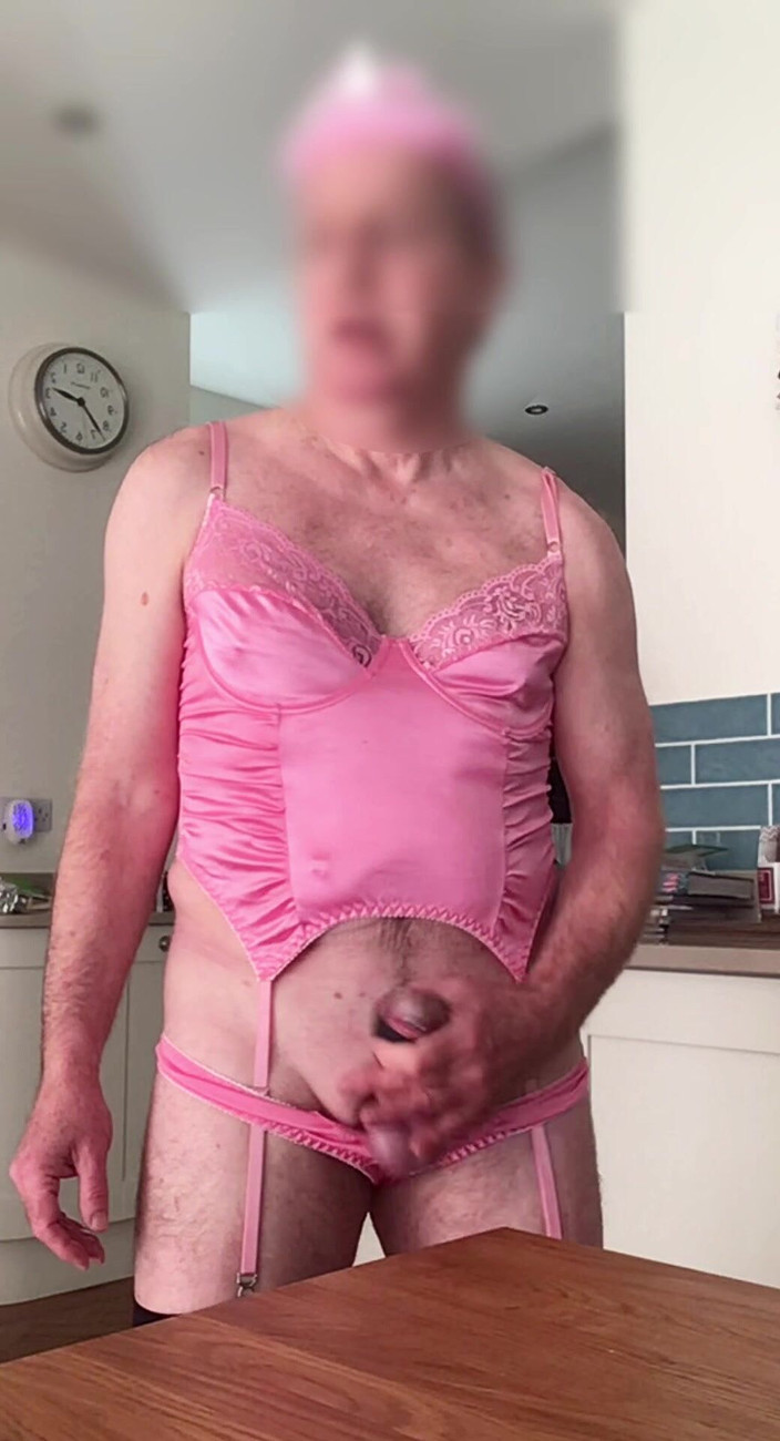 Bellhead: Diversión rosa