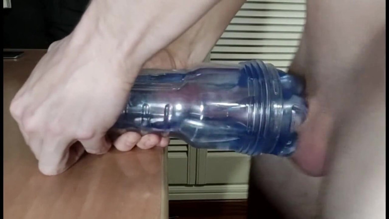 qaz11: Handjob on camera - 529
