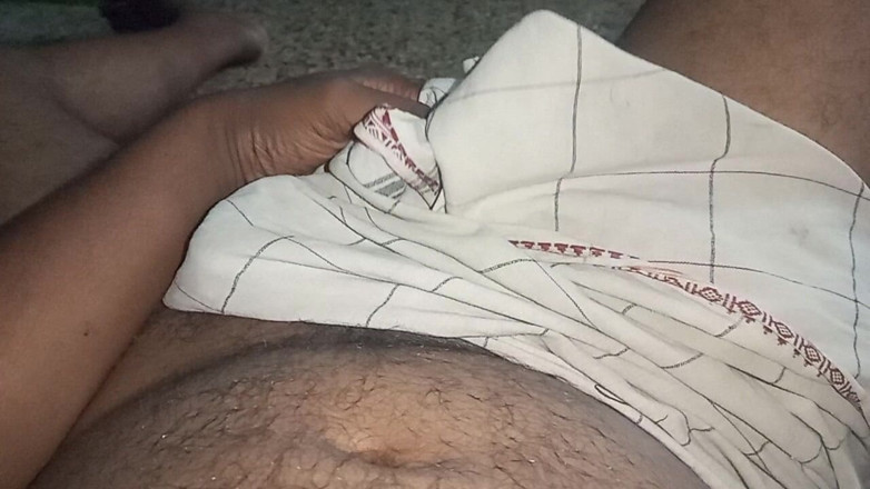 Fucking my wife: 인도 마누라 사무실 방 핥고 따먹기