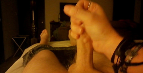Dirty Talking Guy: Trying out my freshly shaven cock