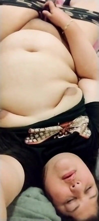 Sledujte mě Bridivine, masturbujte dokud se nevystříkám celé mé dildo