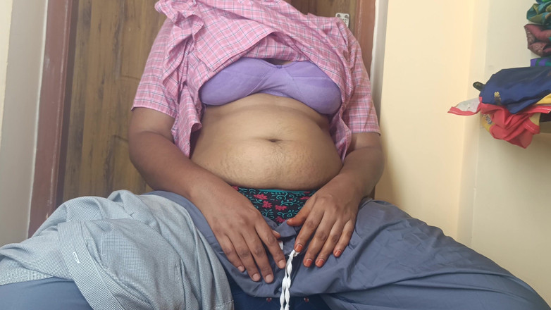 Ilakkiya: Chị kế với ssc nóng bỏng đồng phục