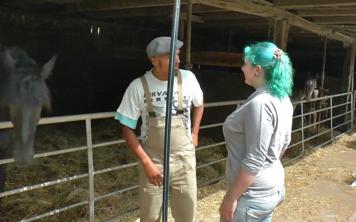 Black Market: Horny bbw with colored hair gets fucked by country guy