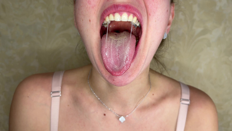 Hottie goddess: Ústa Slime Show: Hlen na mém jazyku