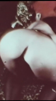Vintage porn retro erotic theatre - heavenly brunette