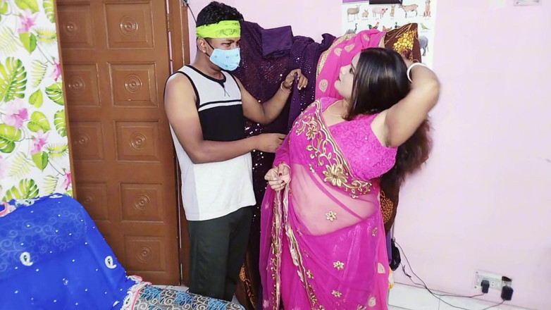 Horny Rose: Rose fick von Saree Seller