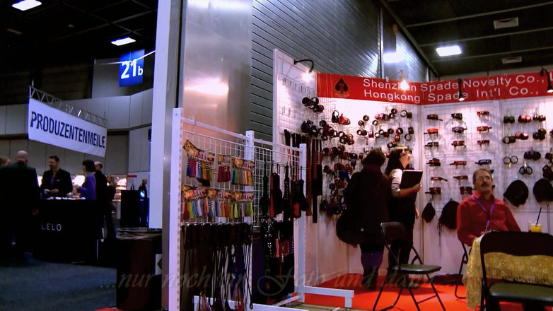 Threesome and GangBang: Geile Deutsche Sex Pornos Stars Compilation - Notgeile Frauen Saugen Den...