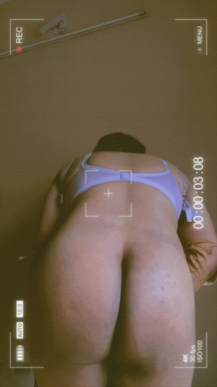 ModelMona14: モナ・ボトムの女装者クソ野郎