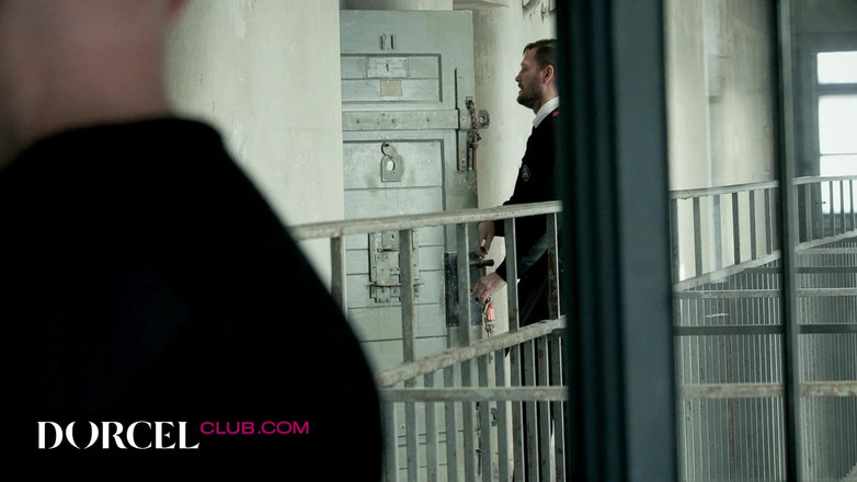 Dorcel Club: जेल की कोठरी में हॉट सेक्स