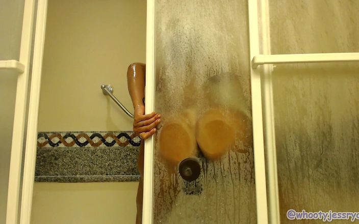 JessRyan: Thời gian tắm trong tuần trăng mật