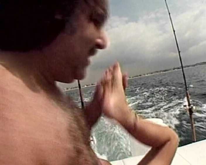 Planete Francaise: Приголомшлива французька мамка отримала трах в її пизду на яхті