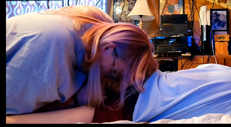 Knotty Ashes: 特別なリクエストでクイックフェラチオ